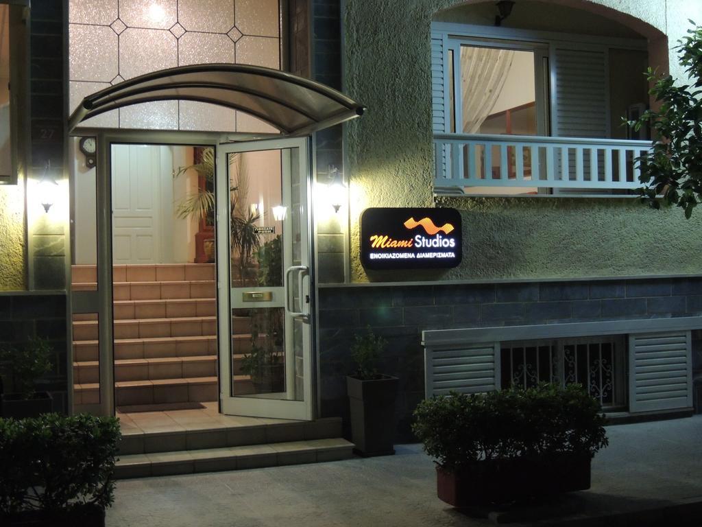 Miami Studios Loutra Edipsou  Exteriér fotografie